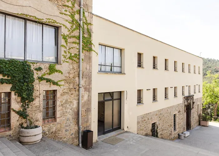 El Collell - Complejo Familiar * Sant Ferriol